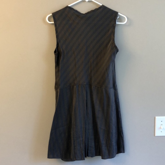 Beachy flowy dress/tunic - Picture 2 of 3